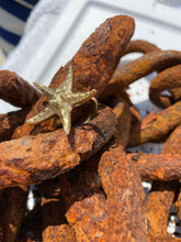 Load image into Gallery viewer, Brass Starfish Ring
